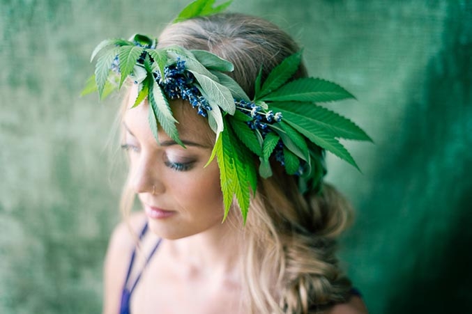 0_rachael_carlevale_cannabis_wedding_crown_by_tracey_eller_cosmic_sister.jpg