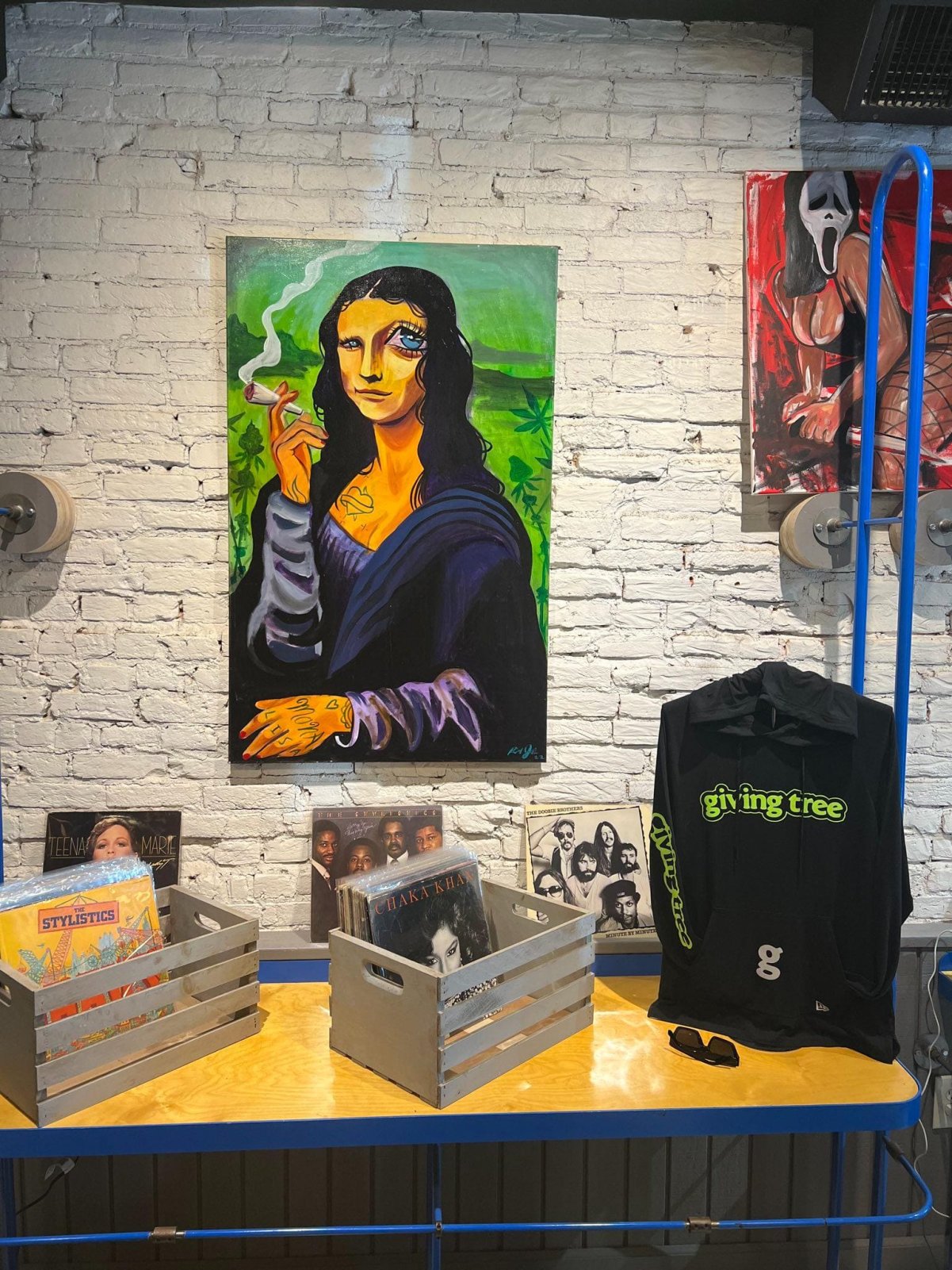 Giving-Tree-DC-art-gallery-and-weed-shop.jpeg