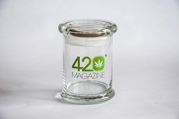medium-420-magazine-nug-jar.jpg