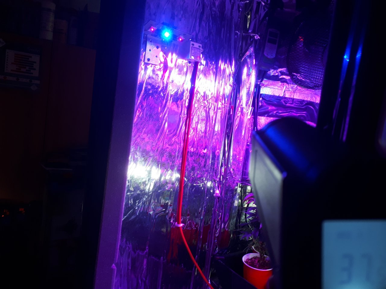Temp on Controller DIY 3 x 3w LEDs.jpg