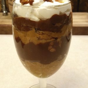 Canna_Cashew_Butter_and_Chocolate_Pudding_Parfait