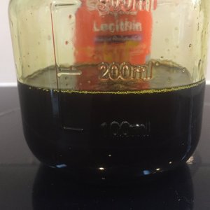 Capsule dosing oil