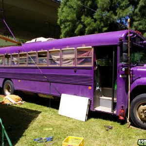 The Fly Acrobats Bus