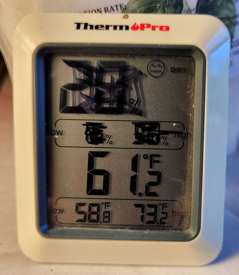 20211215_085959 shed temps.jpg