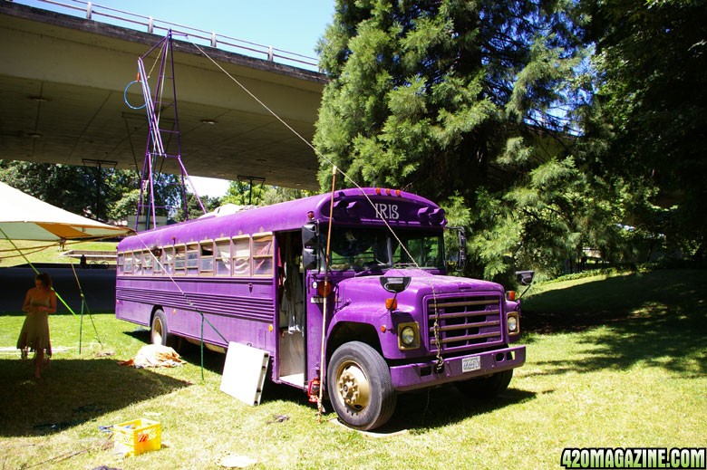 The Fly Acrobats Bus