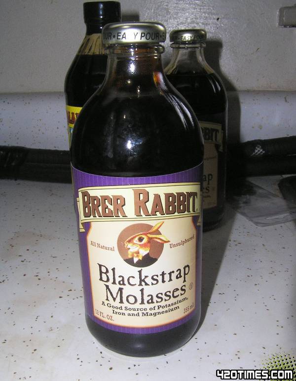blackstrap-molasses.jpg