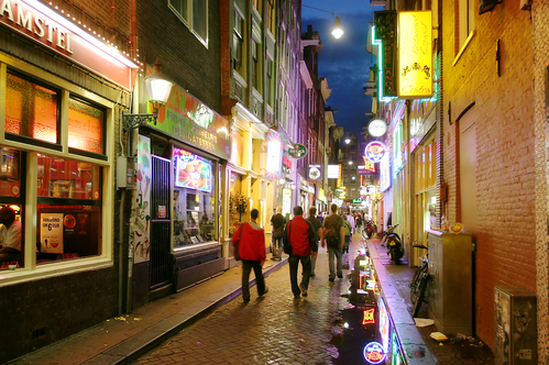 Amsterdam_-_Getty.jpg