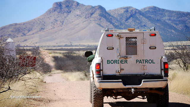 Border-Patrol-Truck-Arizona-Mexico.jpg