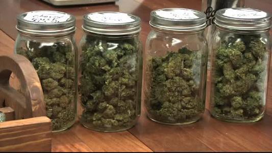 Cannabis_Jars4.jpg