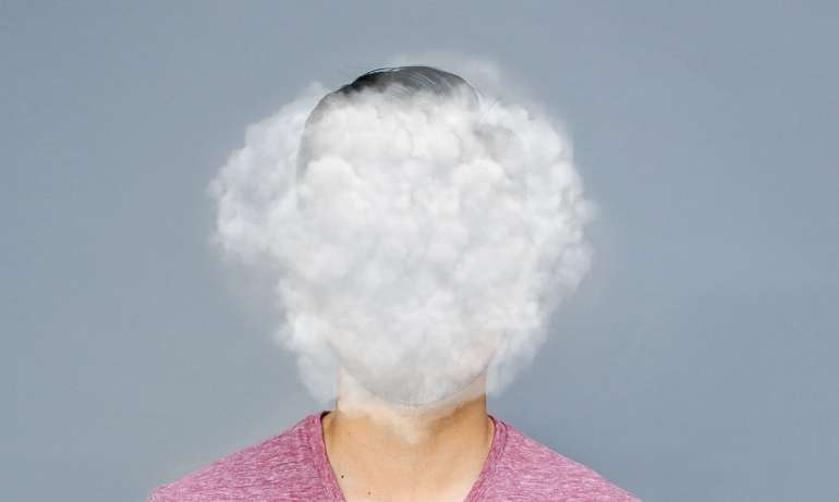 Cloud_Of_Smoke_-_Elena_Zhukova.jpg