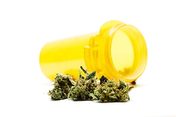 Medical_Marijuana2_-_Shutterstock.jpg