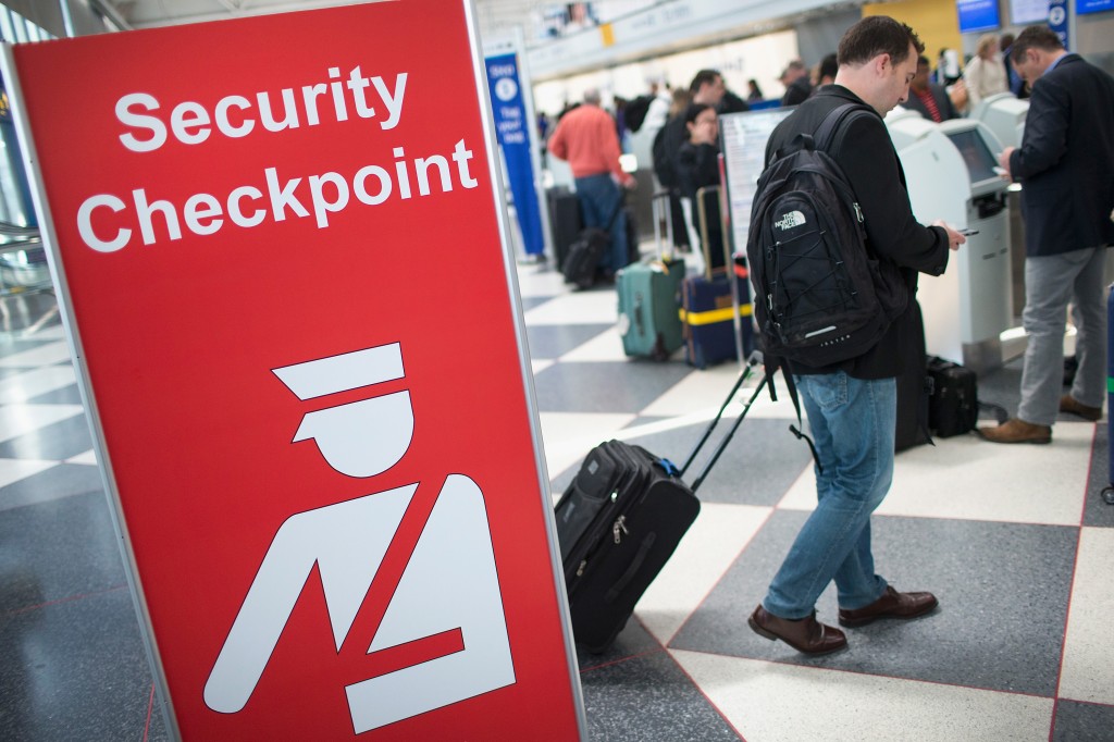 TSA_Security_Checkpoint_-_Scott_Olson.jpg