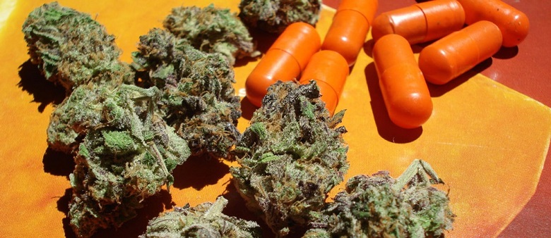 cannabis-capsules.jpg
