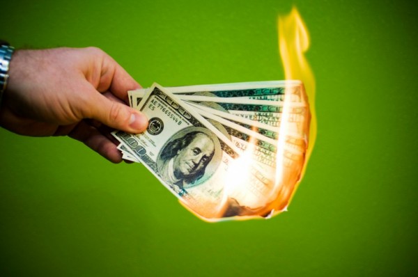 burning_money1.jpg