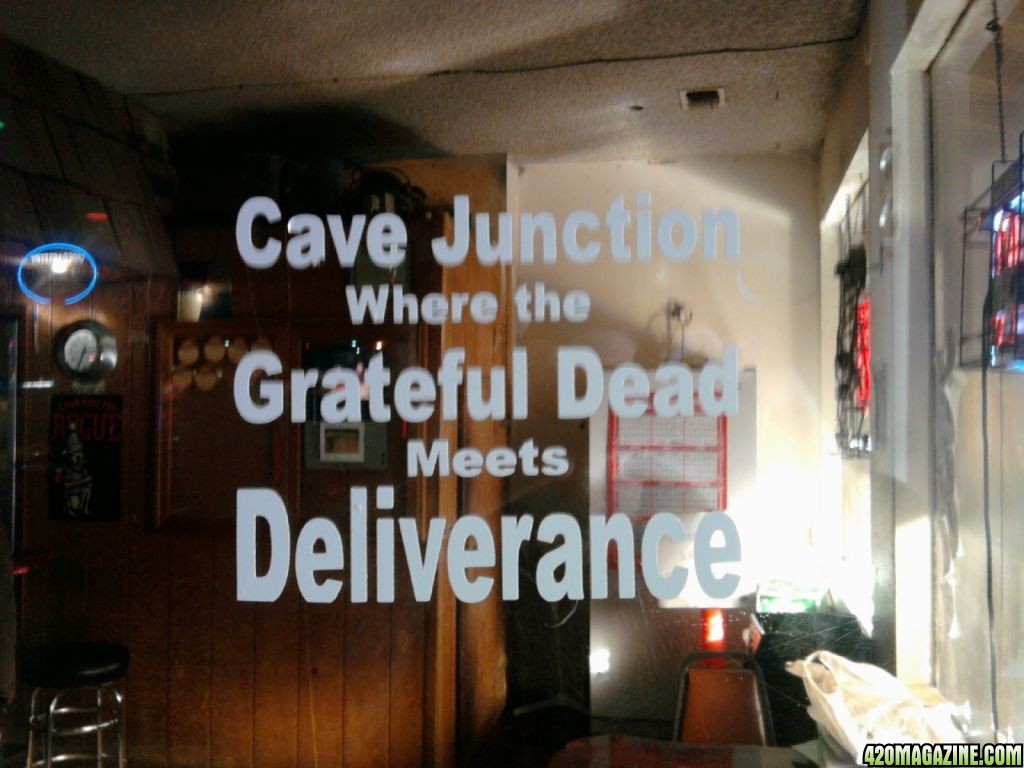 Cave_Juction1.jpg