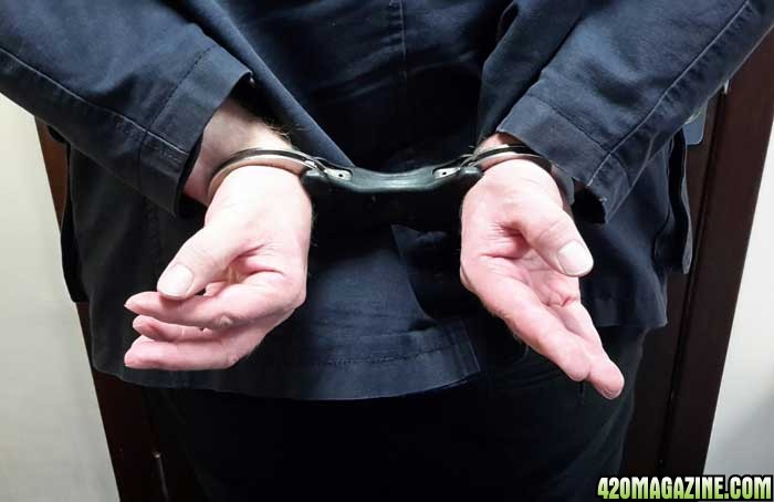 Police_Handcuffed_Man_-_DundeePolice_.jpg