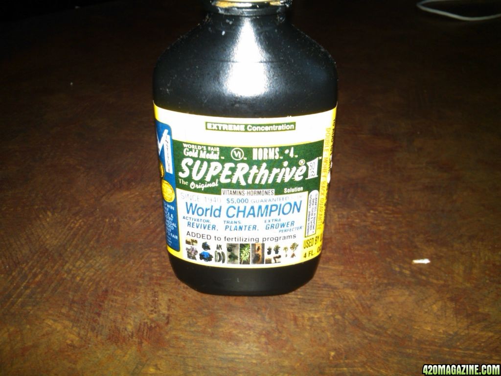 bottle_of_superthrive.jpg