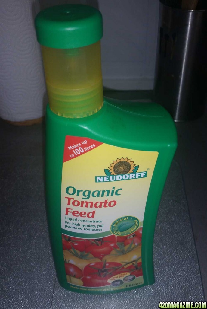 tomato_fertilizer.jpg